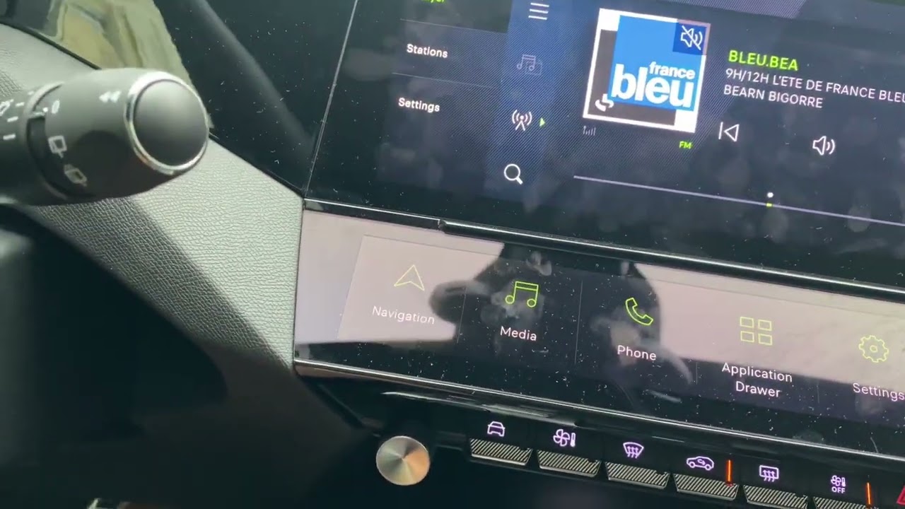 2023 Peugeot 308 GT Diesel wagon start up and walk around massage seats!