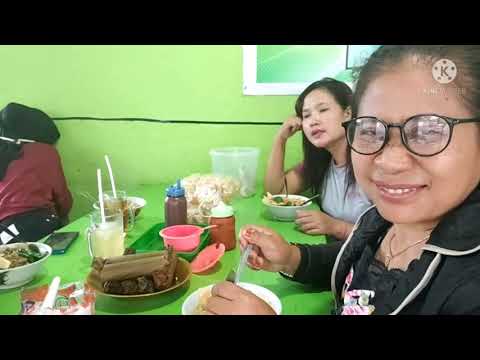 Endul Bangetttt~Mukbang Bakso Borneo Dan Mie Ayam Bakso Menggelegarrr......