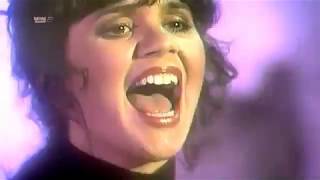 Linda Ronstadt  &quot;Tell Him&quot;  (1982)  Full HD
