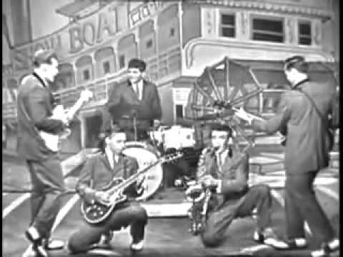 Green Mosquito Bandstand Video