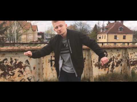 Ziarecki - Przekleństwo [Prod. Penacho] (official video)