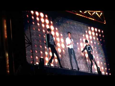 2014.11.08 SS6 In H.K. SuperJunior-This is Love Beginning