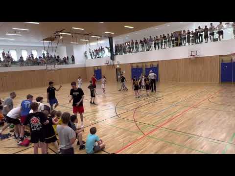 U12 Bayerische Meisterschaft Basketball, Finale 2022: TS Jahn vs. FC Bayern; 2. Hz Endstand 65:58