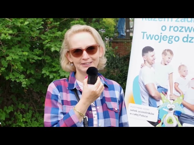 Dorota, mama 3 nastolatek opowiada o swoim doświadczeniu z Emotką