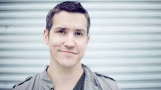 Jon Acuff: Punch Fear in the Face, Escape Average &amp; Do Work that Matters.