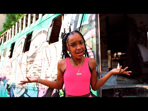 BAD KID PARISS - RATCHET (OFFICIAL MUSIC VIDEO
