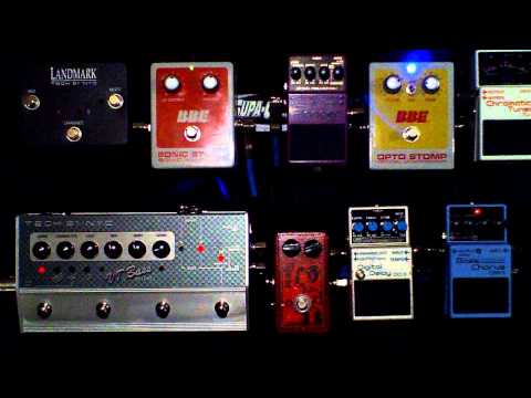 Bass Pedal Board 2 With Tech 21 VT Bass Deluxe