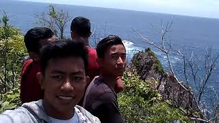 preview picture of video 'Pantai gigi hiu dari puncak paling atas'