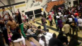 preview picture of video 'Kingstree Senior High homecoming pep rally 2009'
