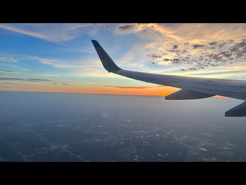 AMERICA’S HIDDEN AIRLINE! Full Review of Sun Country Airlines