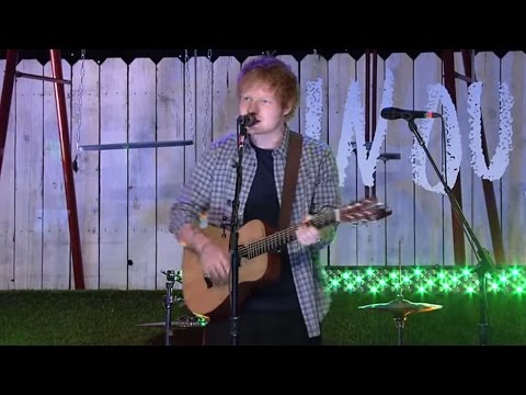 Ed Sheeran - Sing (Live at TFIOS Premiere)