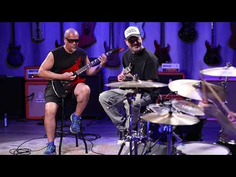 Демонстрация звучания электрогитары Schecter Avenger Standard