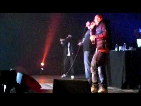 Micromala feat Guè Pequeno - Figli di P Live @ Leoncavallo 30-10-09