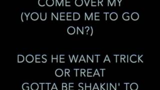 Britney Spears - Trick or Treat [HD Song Lyrics]