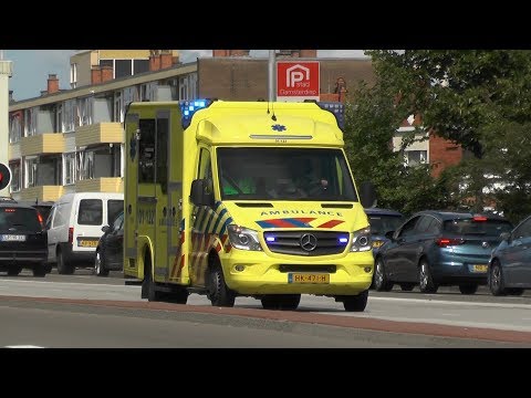[Wachtend voor brug] A1, 3x C Miesen Ambulances Groningen Stad naar onbekende meldingen