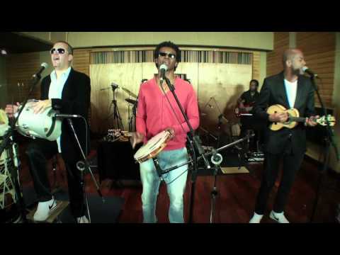 Quinteto em Branco e Preto - Ao Vivo - "Samba pop"