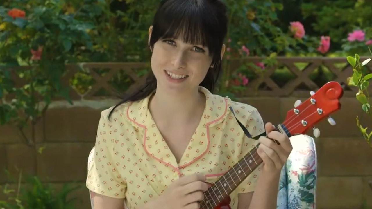 Tessa Violet - Just Right (2014 Official Music Video)