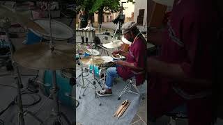 Hamid Drake at the sound check with Quiqeg Cymbals