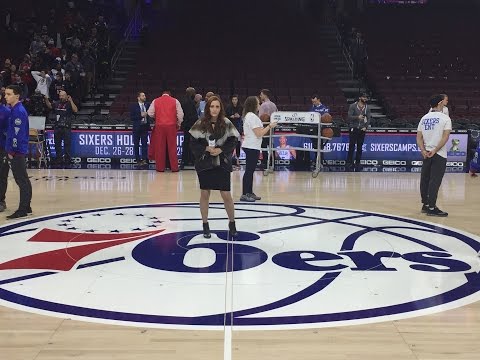 Hazzan Sandy Bernstein singing the National Anthem