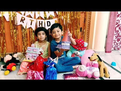 vihana and kids are unpacking the gifts 🎁 with anxiety 🤩