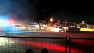 preview picture of video 'Audi S4 in the burnout ring @ DHB 2011'