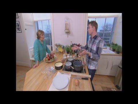 James Tanner Beef and Potato Pie recipe - Country...