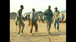 Download lagu Gezani Thomas Mzamani Papa Hulu No:01 Mahlalele mp3