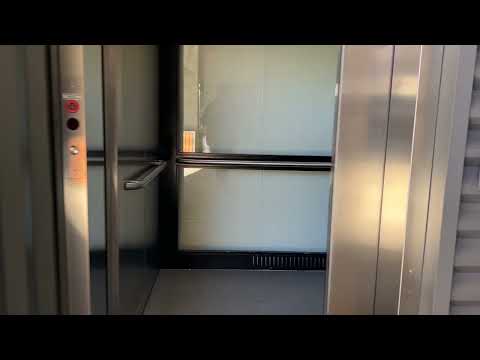 Otis Gen2 Traction Elevator at Bellevue Shopping Center, Bellevue WA