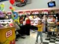 Andrea Magaly Dallan En Wal Mart 15 03 2010