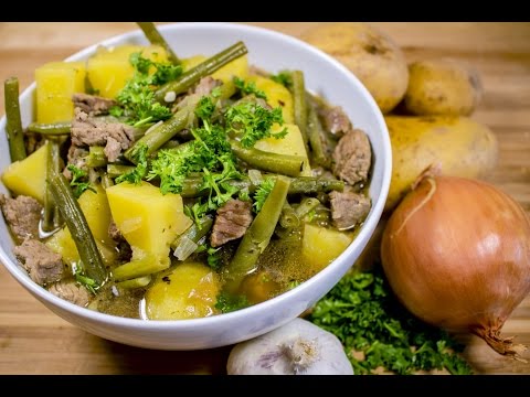 Bohneneintopf mit Kartoffeln und Rindfleisch
