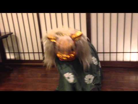 Shi shi - mai (dance du lion) au Sawanoya Ryokan