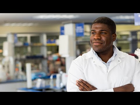 Andrae Vandross '02 | Bringing Compassion to Medicine