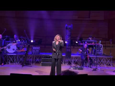 Giusy Ferreri-Il mare immenso (Cortometraggi Tour 2022 - Live in Milano 03/10/2022)