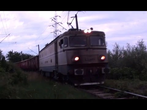 Tren de marfa CFR Marfa intra in statia Suceava - 10.07.2015