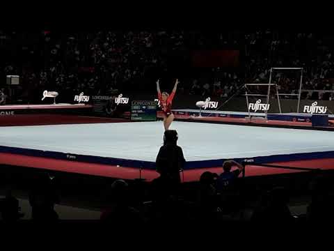 Elisabeth Seitz bei der Turn WM in Stuttgart 2019 (Mehrkampf Finale Boden)