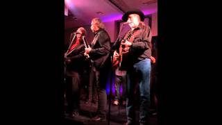 Good Brothers with Gordon Lightfoot singing  Alberta Bound