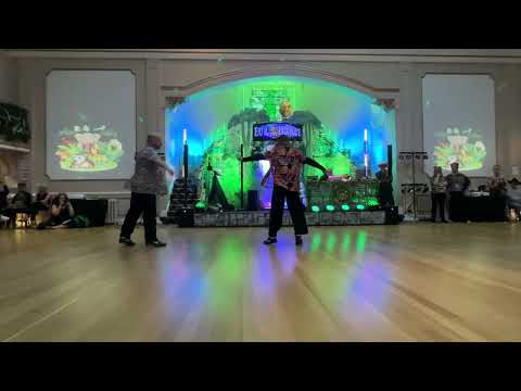 One More Fight 2024 Line Dance by Mark Furnell & Chris Godden Demo @Eurodance 24