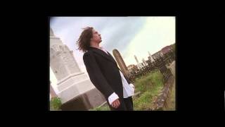 Screaming Jets - Shine - Official Music Video