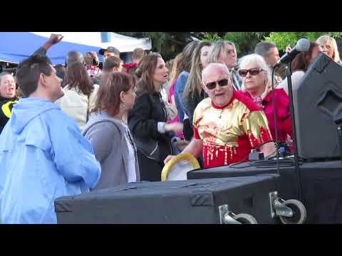 Hilarious Older Couple Dancing Hit Machine Band Sherwood OR