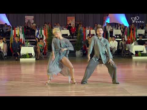 Vadim Garbuzov & Kathrin Menzinger | Showdance | "I Am A Refugee"