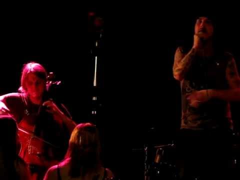 Jussi Selo & Nefernefernefer - "Viimeiseen hengenvetoon"