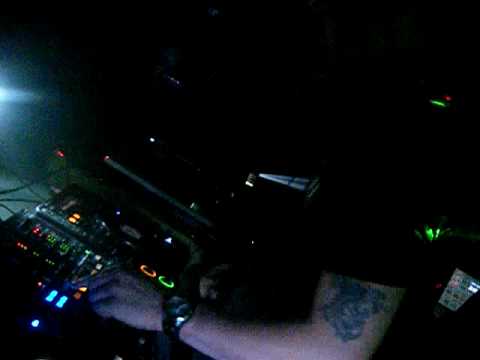 Dean Collingwood @ Elevate Soundhaus Glasgow 21st May 2010.MP4