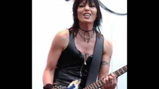 Joan Jett - Brighter Day (subtitulos español)