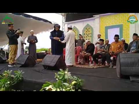 Dokumentasi haol Akbar bersama KH.RD.MUHAMMAD HARIRI AA