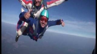 preview picture of video 'Skydiving :-) Ilya Shershnev - Илья Шершнев - Прыжок с парашютом'