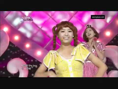 SHINee, SuJu, etc 'trademark  dance in Shy Boy - SECRET