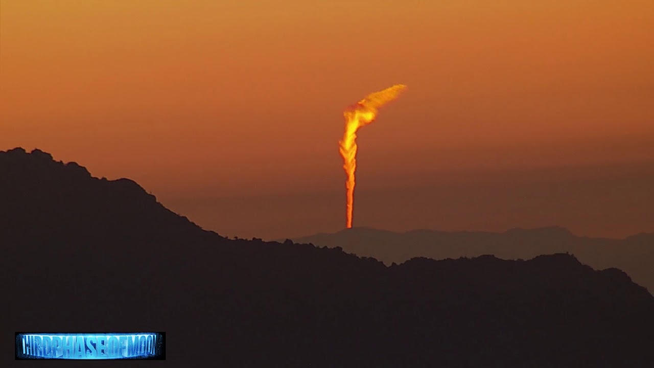Share This Before It’s Shut Down! News Helicopter Films Something Strange Over New Mexico! 11/18/17
