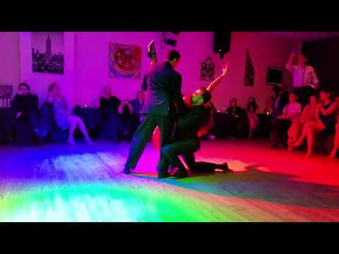 Argentine tango: Mariana Parma Leonardo Sardella Walter Perez - Patético