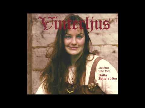 Då kommer hon så fager