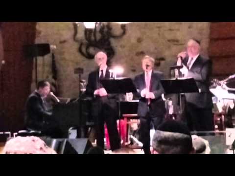 D'veykus - Henay Anochi